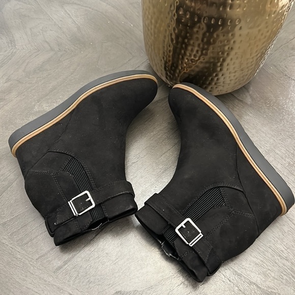 Dr. Scholl's Women's Jacinda Ankle Boot - Picture 9 of 10